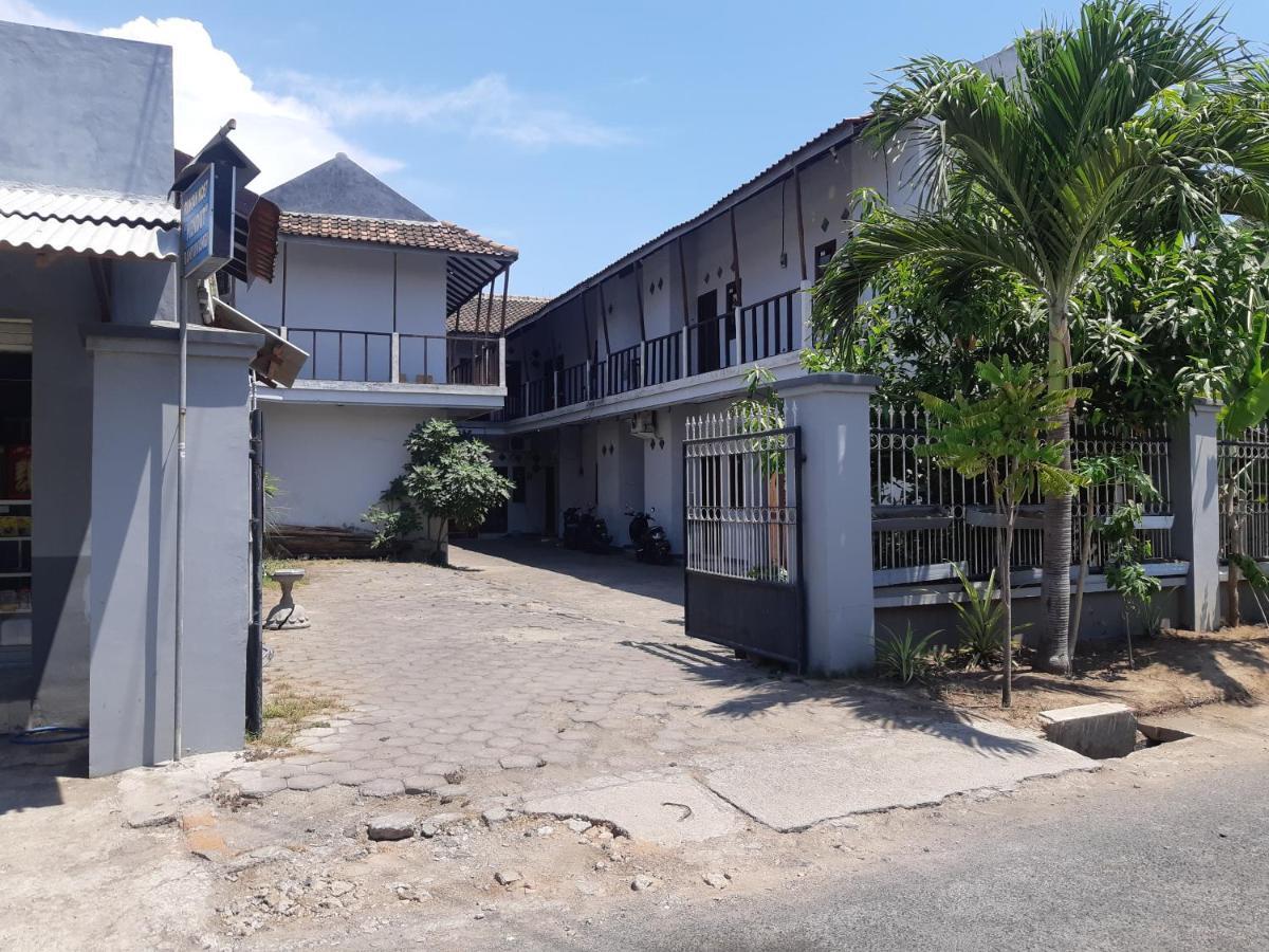 Griya Kost Mendut Hotel Banyuwangi  Exterior photo